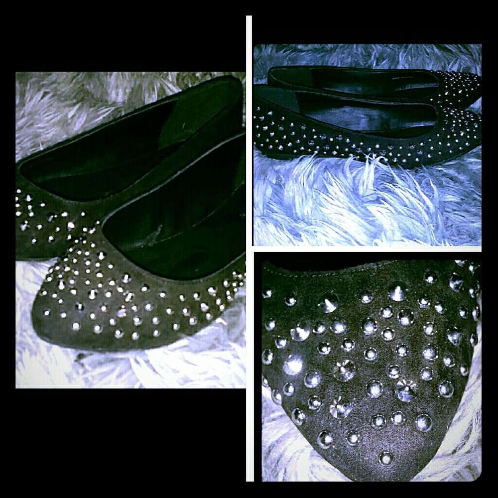 XXI size 8 studded flat shoes